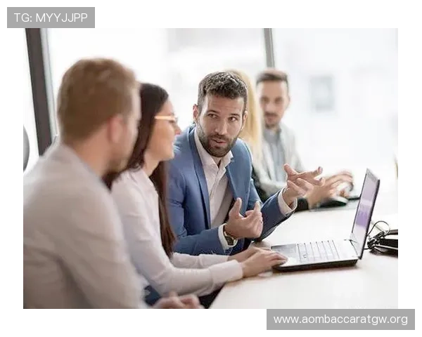 真人网站交友的优势与注意事项，助你高效建立真实的人际关系